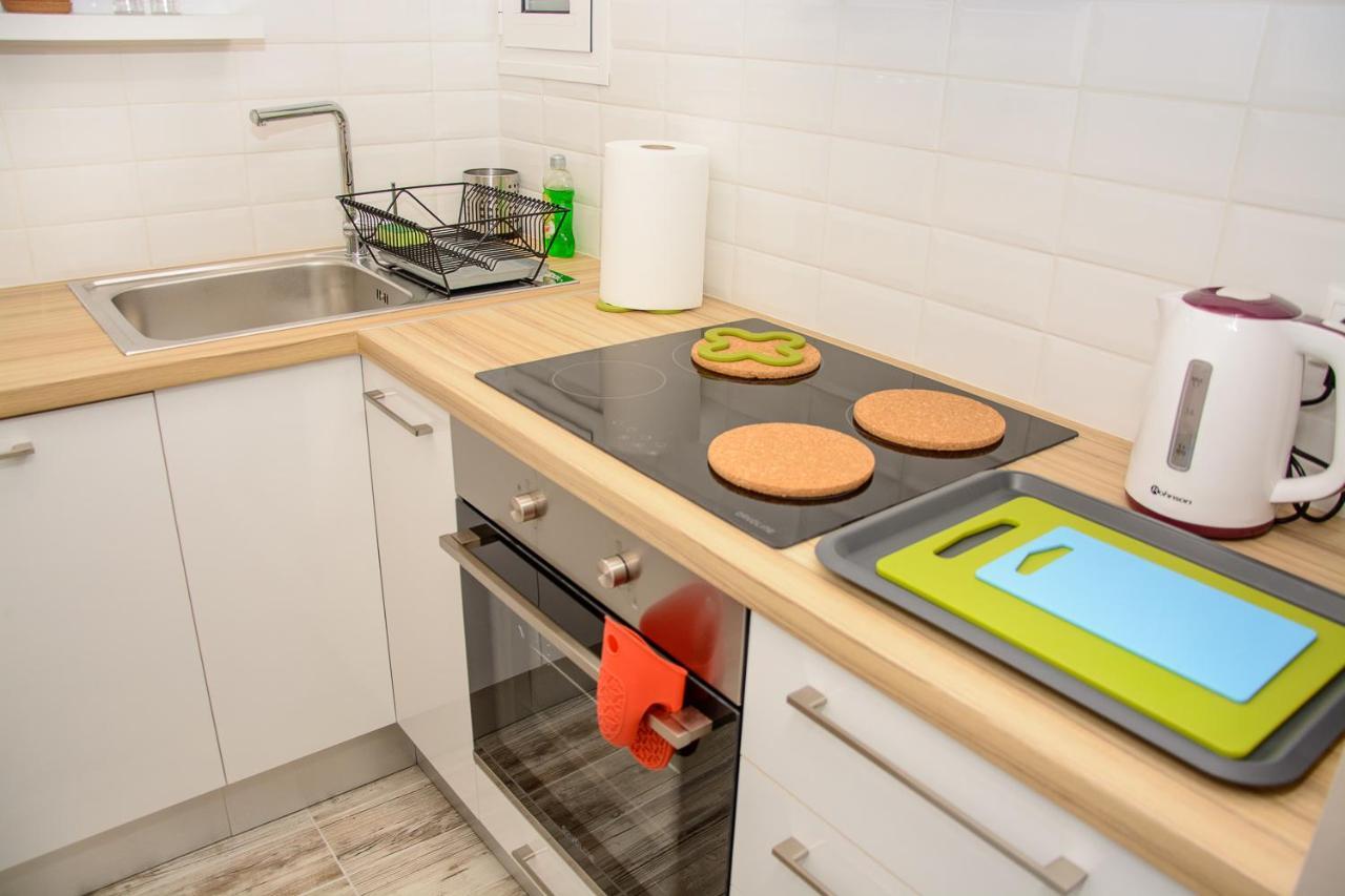 Fully Renovated And Relaxing Apartment Athen Eksteriør bilde
