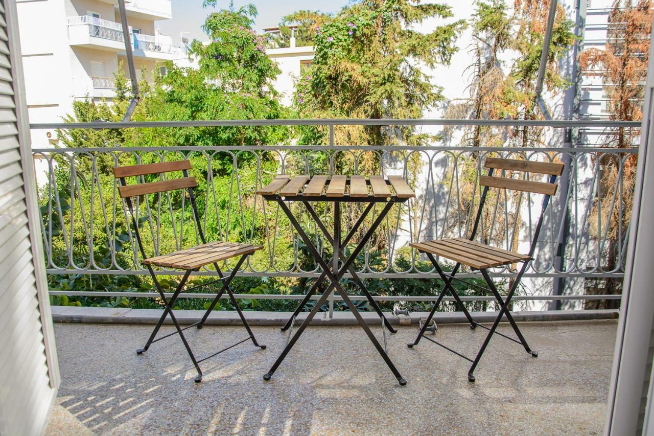 Fully Renovated And Relaxing Apartment Athen Eksteriør bilde