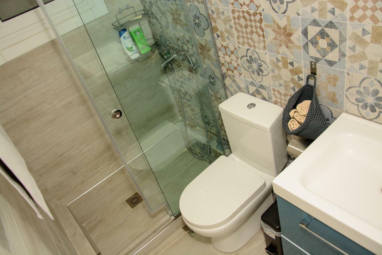 Fully Renovated And Relaxing Apartment Athen Eksteriør bilde